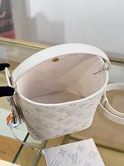 Okify Louis Vuitton All In BB Bag In Pastel M25673 18x16x12cm - 6