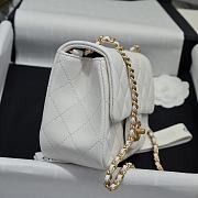 Okify CC Small CF Gold Ball Flap Bag In White Lambskin 18x13x7cm - 4