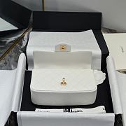 Okify CC Small CF Gold Ball Flap Bag In White Lambskin 20x13x7cm - 4