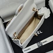 Okify CC Small CF Gold Ball Flap Bag In White Lambskin 20x13x7cm - 3