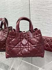 Okify Dior Medium Toujours Bag In Red Macrocannage Calfskin 28.5x19x21cm - 2