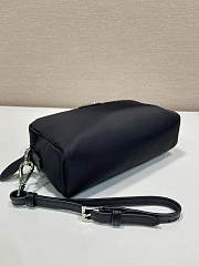 Okify Prada Small Re Nylon Pouch In Black 17x11x5.5cm - 2
