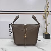 Okify Loewe Compact Hammock Bag In Gray Calfskin 20x19x14cm - 3