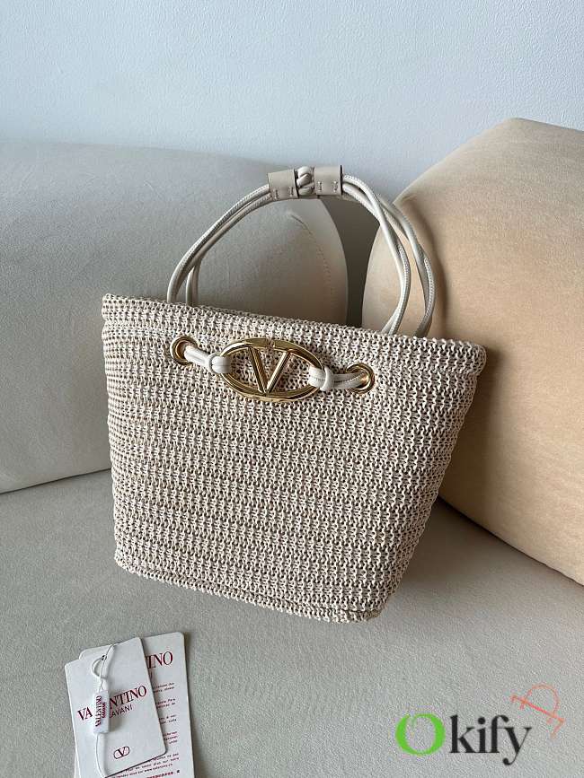 Okify Valentino Small Wicker Tote Bag In White 28x19x9cm - 1