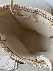 Okify Valentino Large Wicker Tote Bag In White 36x27x16cm - 5