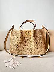 Okify Valentino Large Lace Effect Raffia Tote Bag 35x25x17cm - 1