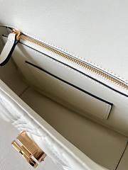 Okify Valentino Medium Quiltie 67 Bag In White 23x17x8cm - 4