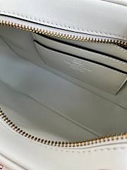 Okify Valentino Medium Quiltie 67 Shoulder Bag In White 24x16x6.5cm - 6