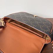 Okify Celine Folco Shoulder Bag In Triomphe Canvas And Calfskin 20x14x5cm - 2