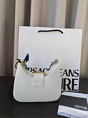 Okify Versace Jeans Couture Bag In White 21x13x6cm - 2
