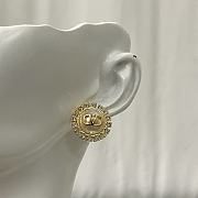 Okify Valentino Gold Stud Earrings With Pearl - 6