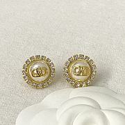 Okify Valentino Gold Stud Earrings With Pearl - 3