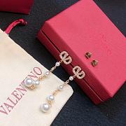 Okify Valentino Gold Drop Earrings With Pearls - 4