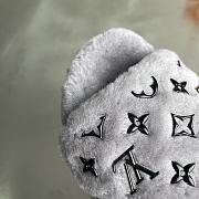 Okify Louis Vuitton Gray Fur Slippers  - 6