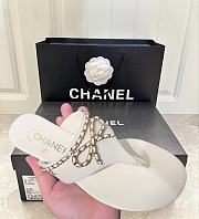 Okify CC Slides In Black/White - 4