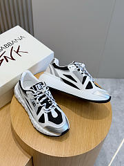 Okify Dolce & Gabbana Black And White Sneakers - 2