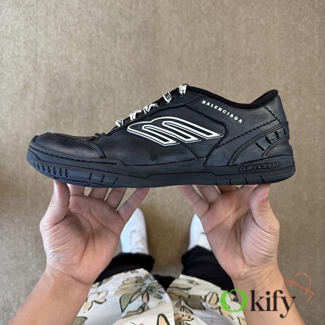 Okify Balenciaga Hamptons Worn-Out Sneakers In Black  - 1