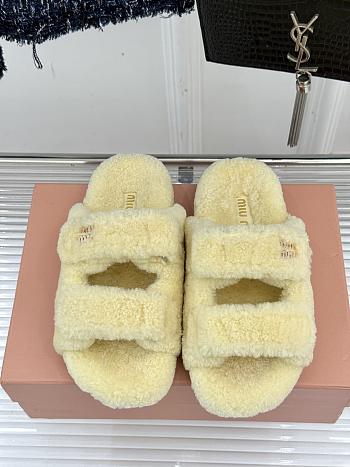 Okify MiuMiu Fur Sandals In Light Yellow  