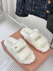 Okify MiuMiu Fur Sandals In White - 4