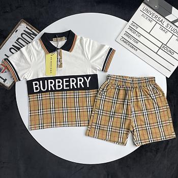 Okify Burberry Set Of Polo And Shorts For Kids
