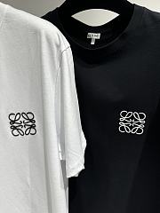 Okify Loewe T-shirt In Black/White - 2