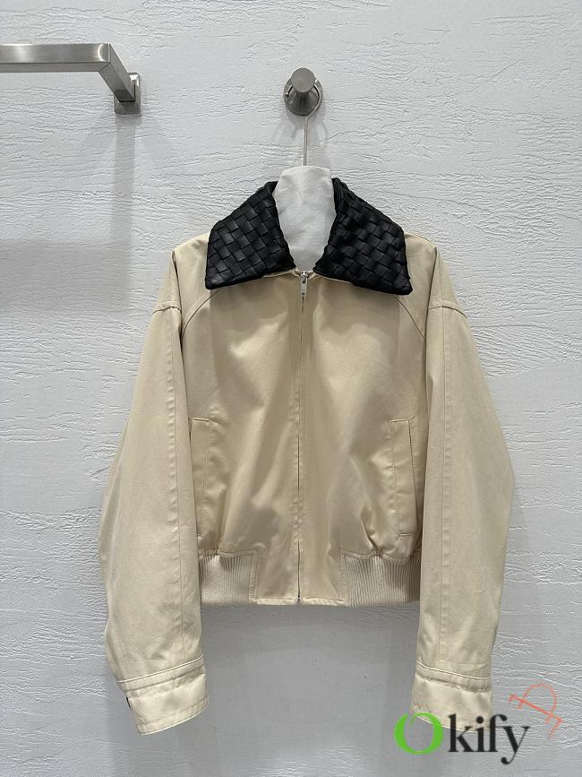 Okify Bottega Veneta Beige Zip-up Jacket With Woven Leather Collar - 1