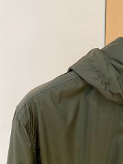 Okify Burberry Green Padded Hooded Jacket - 3