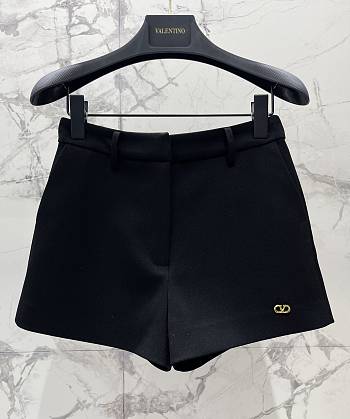 Okify Valentino Black A-line Shorts