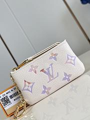 Okify Louis Vuitton Key Pouch Wallet In Beige Dream M25597 12x7x1.5cm - 1