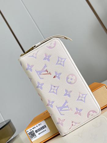 Okify Louis Vuitton Zippy Long Wallet In Beige Dream M25594 19.5x10.5x2.5cm
