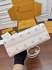 Okify Louis Vuitton OnTheGo PM Bag In Dream Beige M25770 25x19x11.5cm - 2