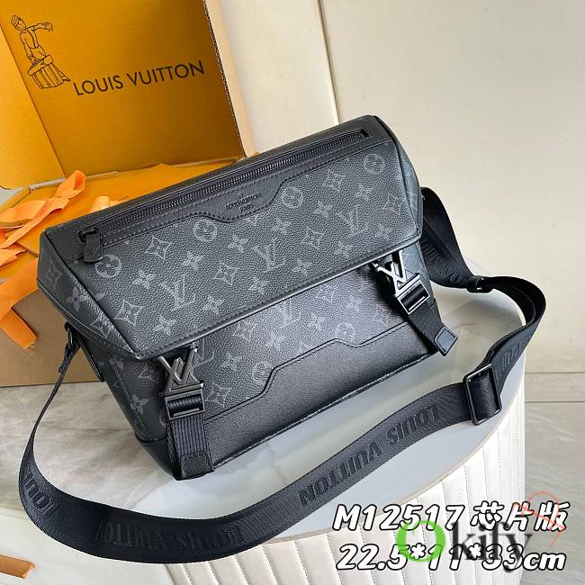 Okify Louis Vuitton Messenger Voyager PM Bag In Monogram Eclipse M12517 33x22.5x11cm - 1