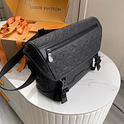 Okify Louis Vuitton Messenger Voyager PM Bag In Monogram Shadow M25121 33x22.5x11cm - 4