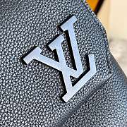 Okify Louis Vuitton Fastline Messenger Bag In Black M22482 23.5x18x7cm - 3