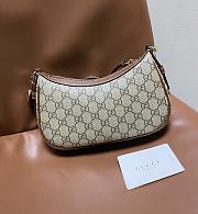 Okify Gucci GG Emblem Small Shoulder Bag In Brown 24x16.5x5.5cm - 6