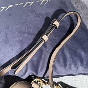 Okify Gucci Marmont Matelasse Shoulder Bag In Beige 24x13x7cm - 2