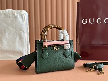 Okify Gucci Diana Mini Tote Bag In Dark Green With Pink Handle Shaper 20x16x10cm