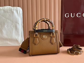 Okify Gucci Diana Mini Tote Bag In Brown With Black Handle Shaper 20x16x10cm