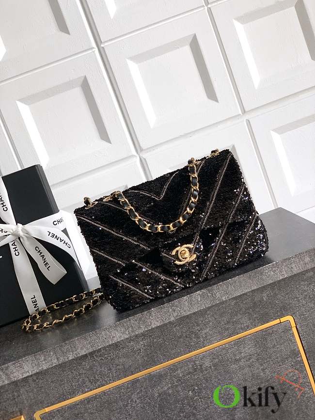 Okify CC Chevron Sequin Bag In Black 14x21x8cm  - 1
