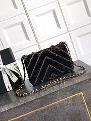Okify CC Chevron Sequin Bag In Black 14x21x8cm  - 2