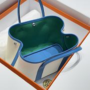 Okify Hermes Garden Party Bag In White And Blue With Inner Green 30cm - 2