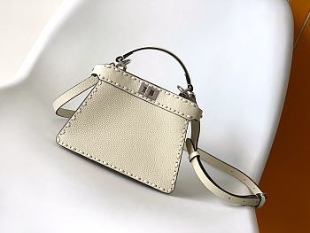 Okify Fendi Peekaboo ISeeU Mini Bag In White 20x11x15.5cm