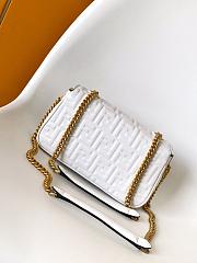 Okify Fendi Baguette Bag In White 24x7x14.5cm - 2