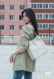 Okify YSL LE 5 À 7 Large Supple In White Grained Leather 30x31x13cm - 2