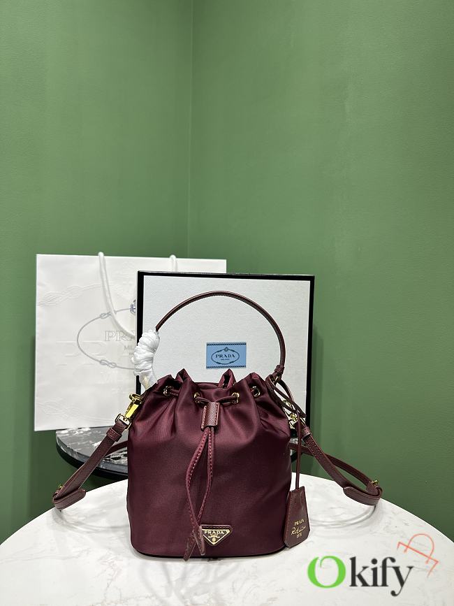 Okify Prada Re-Edition 1978 Re-Nylon Mini Bag In Burgundy 15.5x19.5x10cm - 1