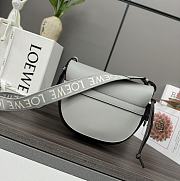 Okify Loewe Gate Bag In White And Dark Brown 20x19x11.5cm - 3