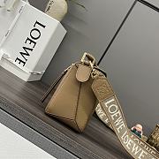 Okify Loewe Puzzle Edge Bag In Light Brown 24x10.5x16cm - 6