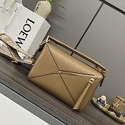 Okify Loewe Puzzle Edge Bag In Light Brown 24x10.5x16cm - 3