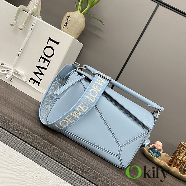 Okify Loewe Puzzle Edge Bag In Light Blue 24x10.5x16cm - 1