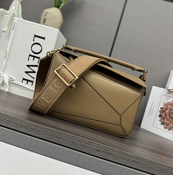 Okify Loewe Puzzle Edge Bag In Full Light Brown 24x10.5x16cm